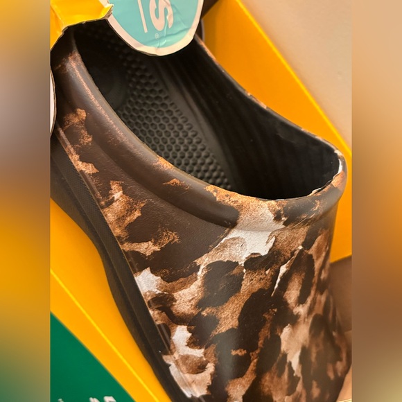 NWT Totes sandals women size 10 - Picture 3 of 5